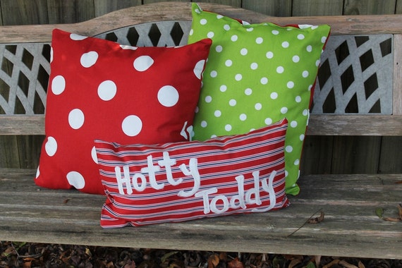 outdoor christmas pillows