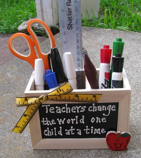 Teacher Gifts 2708D Teacher Change Supply Wood Box