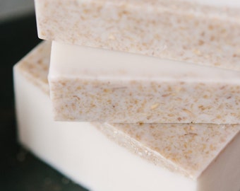 VETIVER OATMEAL SOAP | Organic | Ultra Moisturizing | Stretch Marks | Soothe