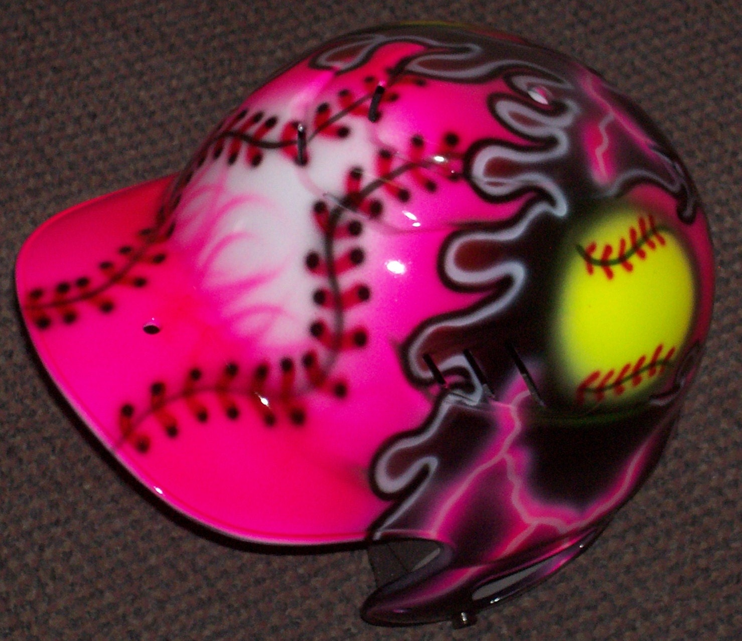  Airbrush  Softball  Batting  Helmet  Pink Flame ball Airbrushed 