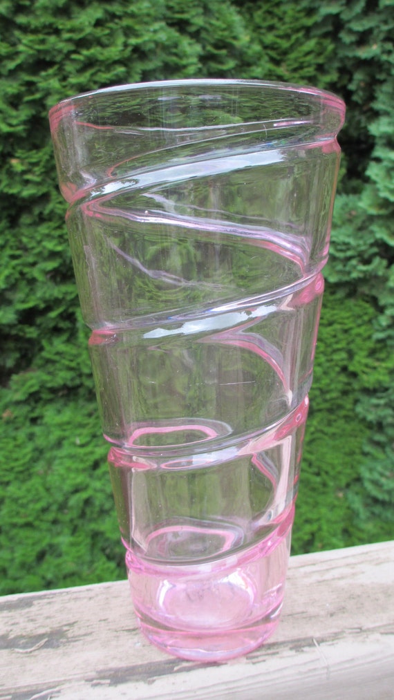 Items similar to Vintage Spiral Hand Cut Pink Glass Vase on Etsy