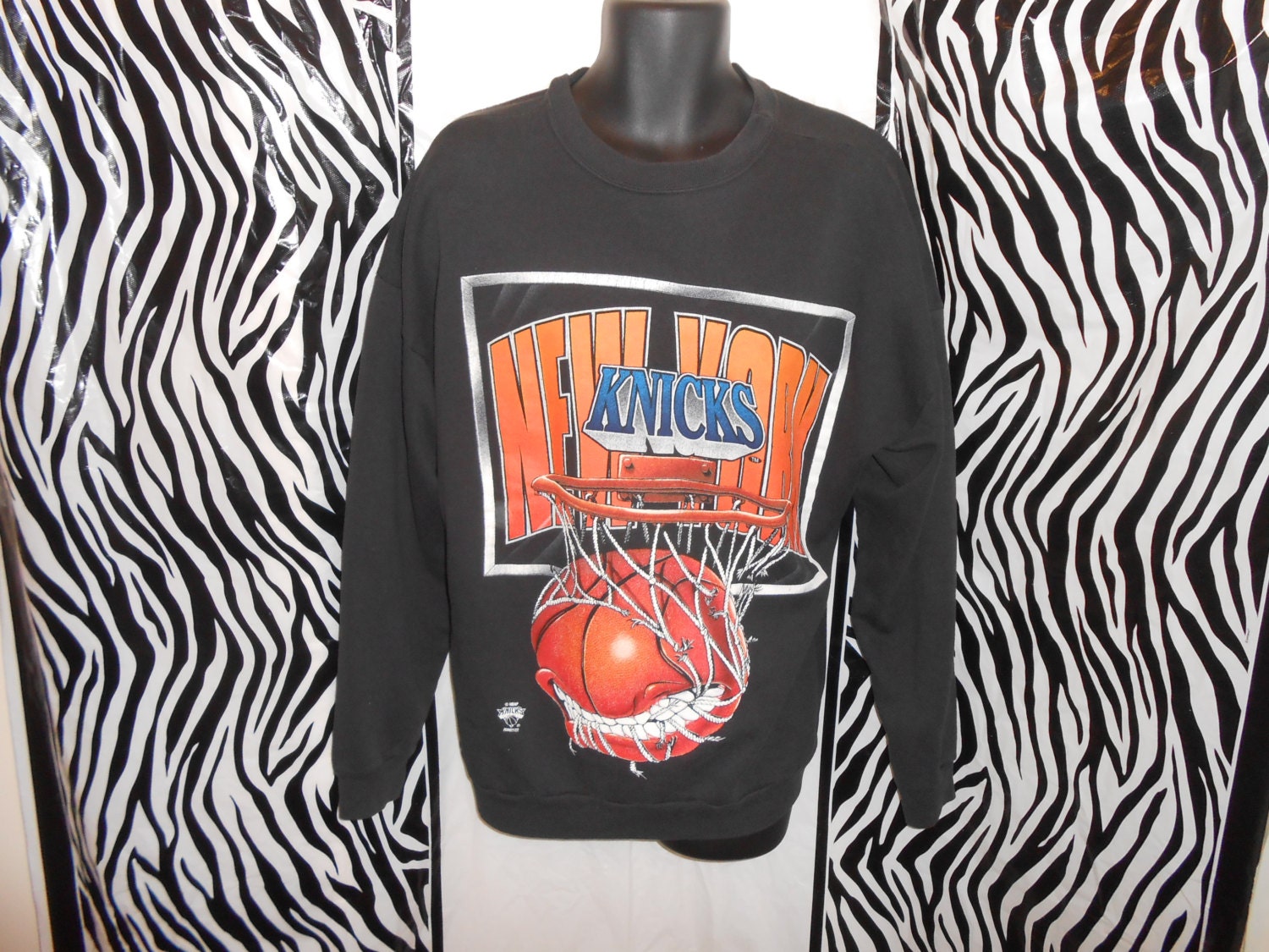 retro knicks sweatshirt