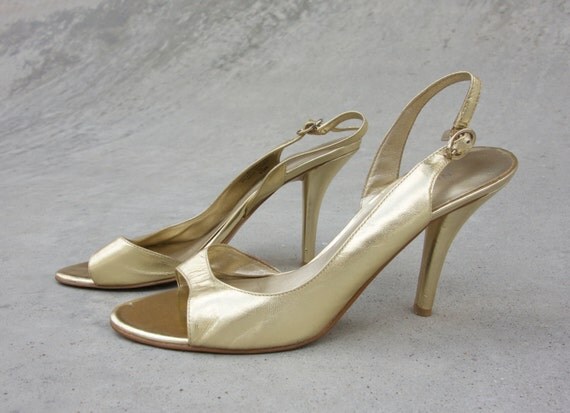 Gold NINE WEST Leather Heels Pumps Buckle 70's 80's Disco - Size 7.5