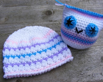 Pattern to crochet a Newborn Baby Hat and Cute Amigurami Toy