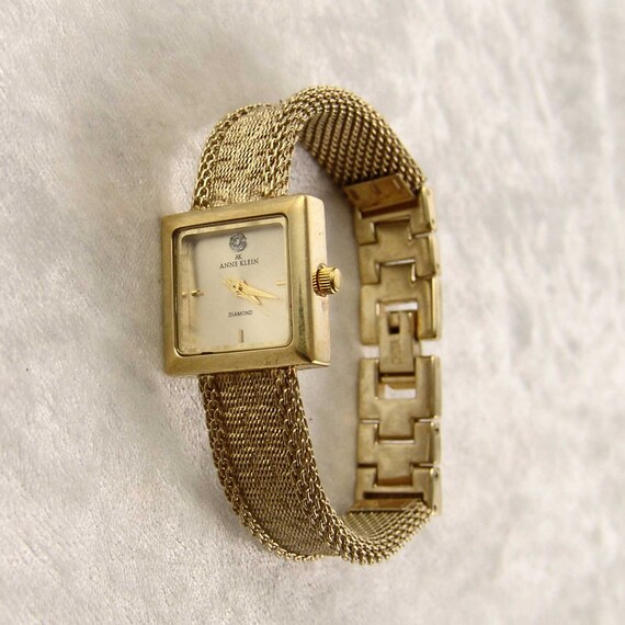 Vintage Anne Klein Diamond Ladies Quartz Wristwatch One Jewel