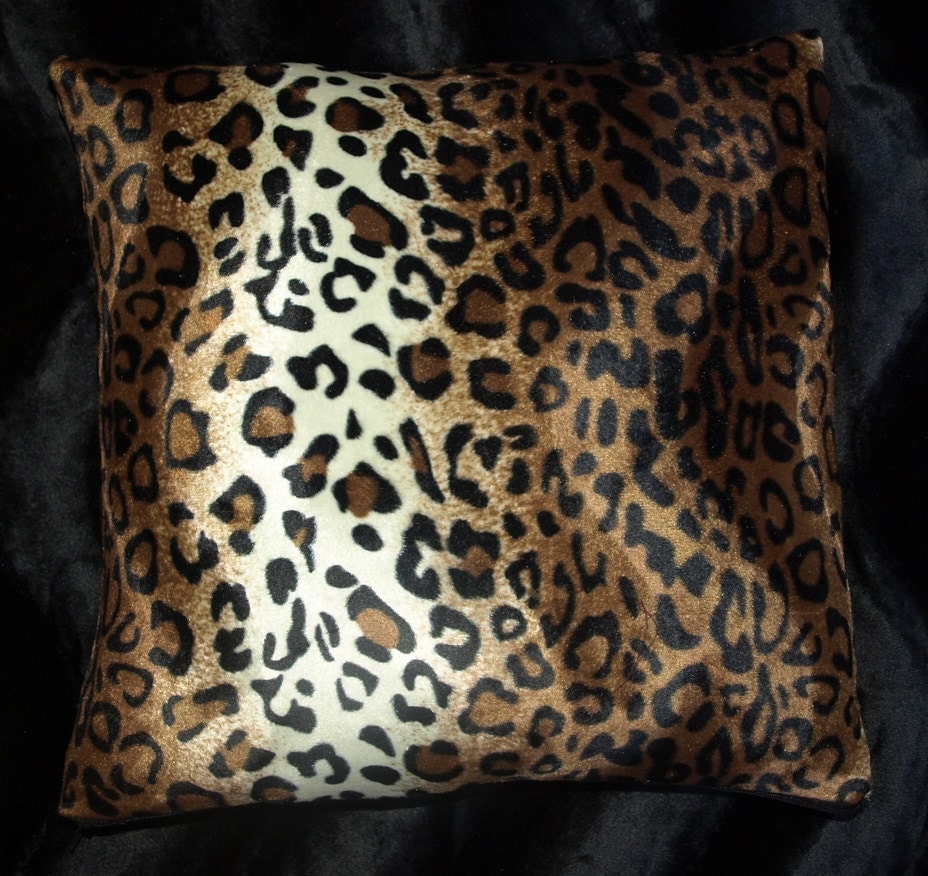 Leopard Print Throw Pillow Cover