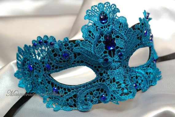 Beautiful Lace Masquerade Mask Venetian by MasquerademaskStudio