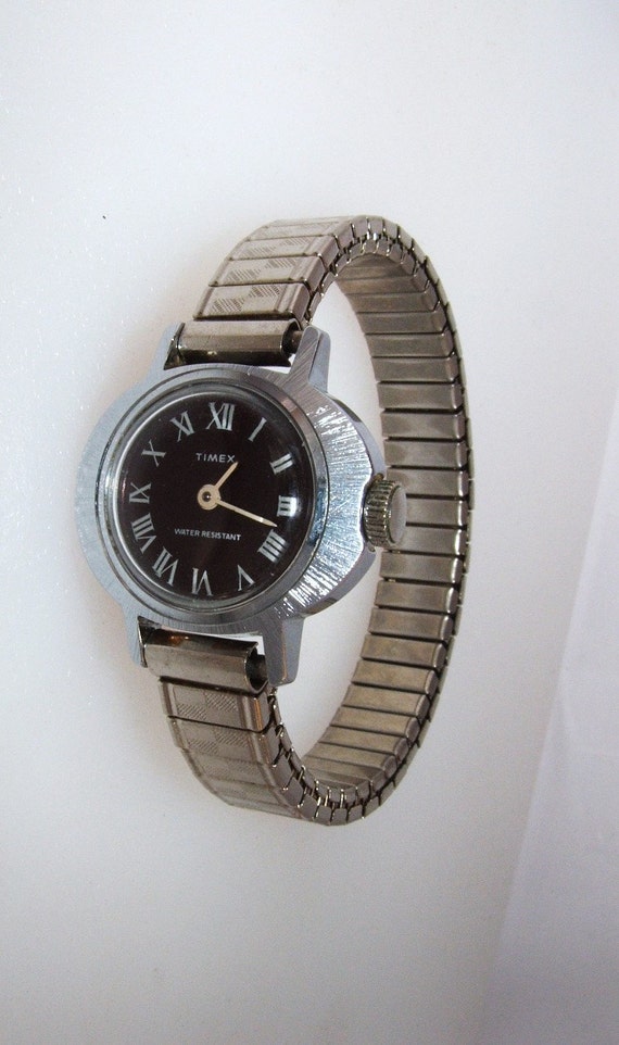 hybrid smartphone and wrist watch