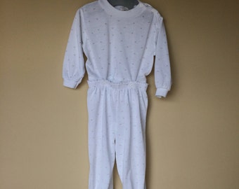 Vintage 18 month Rose Bud Summer Pj with feet / Snap Set