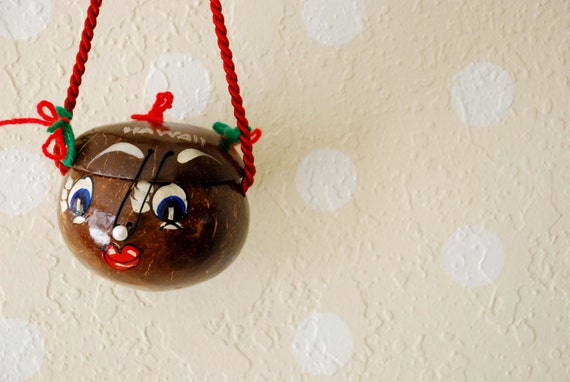 1950s Souvenir Coconut Purse