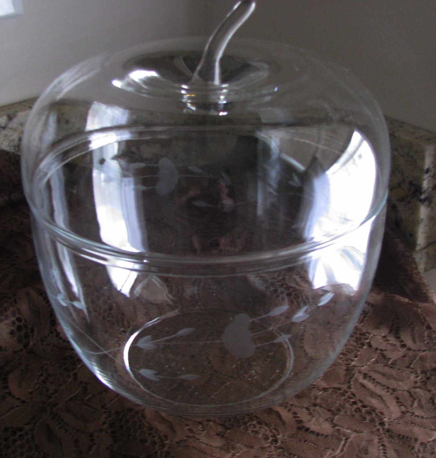 Princess House Crystal Heritage Floral Apple Cookie Jar With