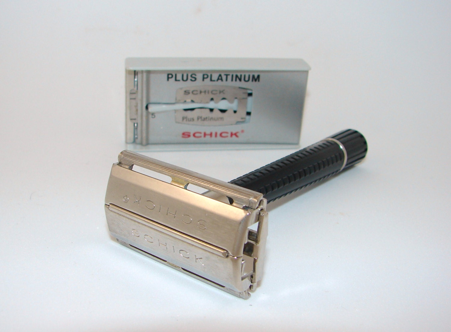 Schick Krona Double Edge Safety Razor