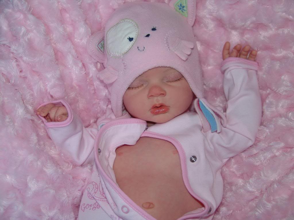 REBORN BABY GIRL DOLL SOPHIE FAKE BABIES REALISTIC HAND ...