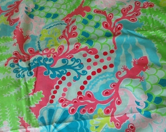 Twin dorm duvet cover made from Lilly Pulitzer Checking in Blue fabric ...