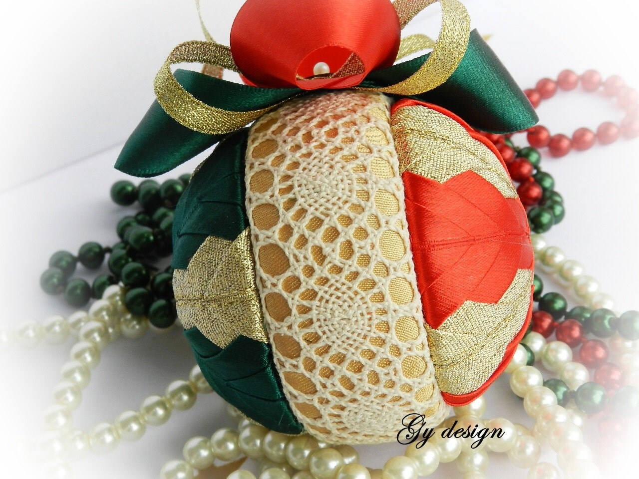 Traditional Christmas tree ornaments gold ornament by Gydesi