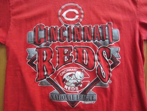 Vintage Cincinnati Reds Tee T Shirt MLB Nutmeg