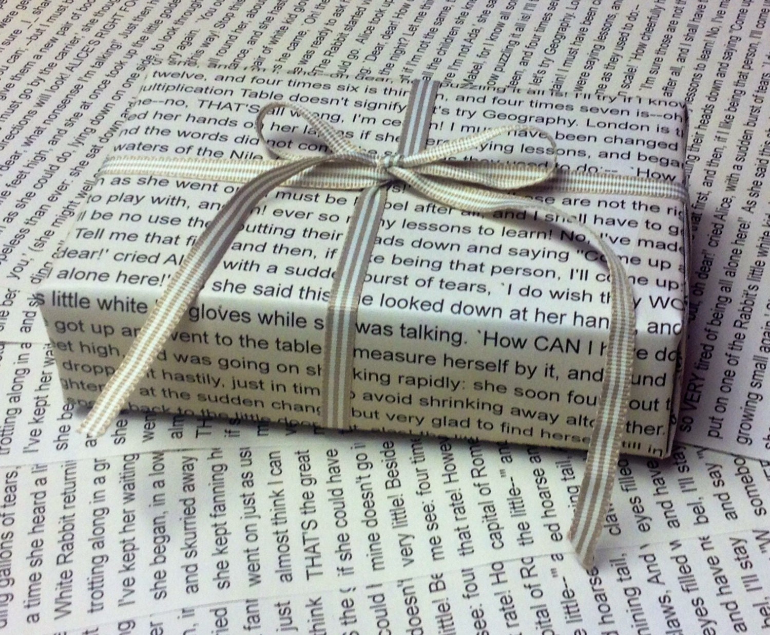 6 x Sheets of Literature Wrapping Paper in Cream A3 Size