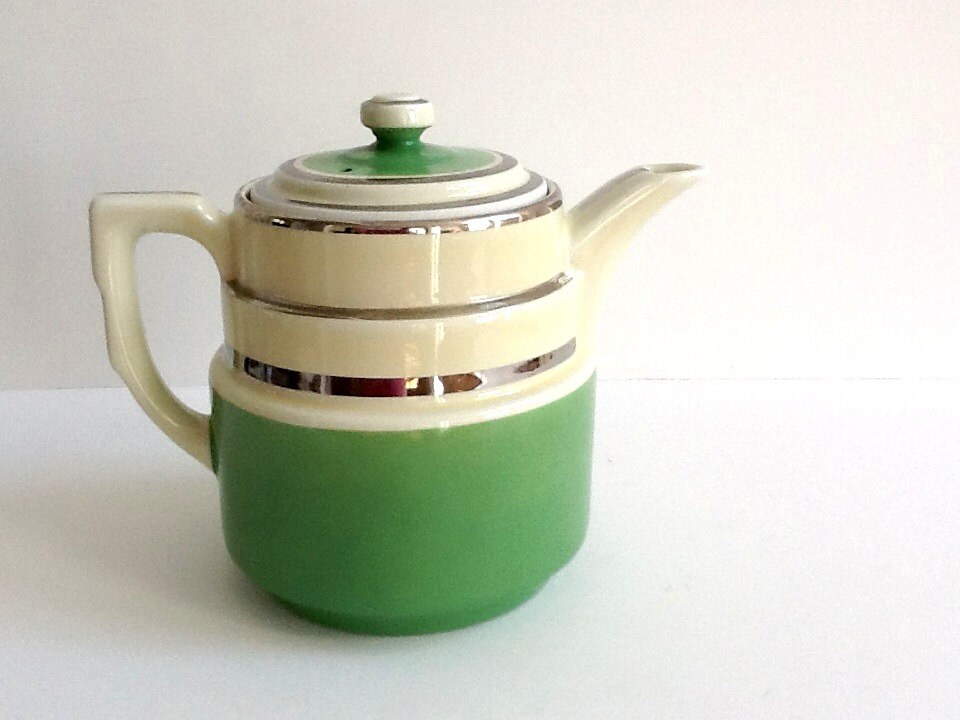Hall's Superior Quality Coffee Pot Ivory & Green