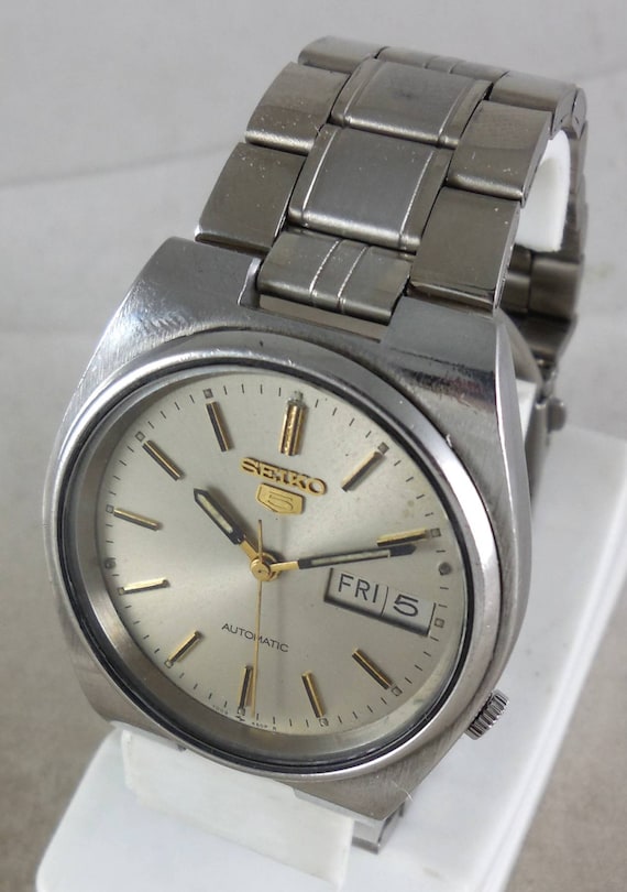 Original Vintage Seiko 5 Automatic 17j Japan 7009 3130 Running