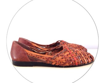 80's Women's Woven Genuine Leather Huarache Flats (Size 8)