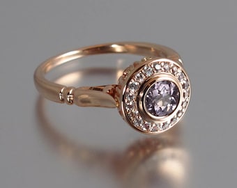 Engagement Ring THE SECRET DELIGHT 14k rose gold Spinel with diamond halo