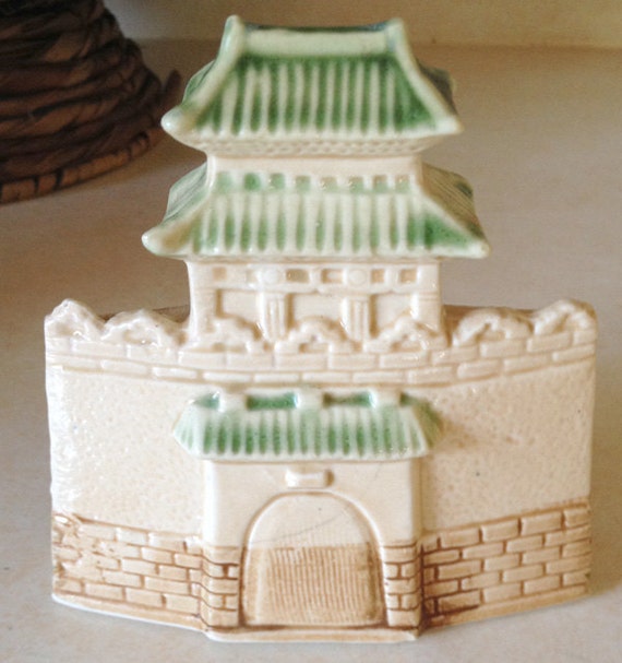 Vintage 1950s asian pagoda aquarium ornament ceramic for your