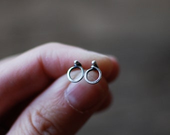 Full Circle post earrings : made to order, sterling silver, oxidized, tiny, small, simple, minimalist, stud