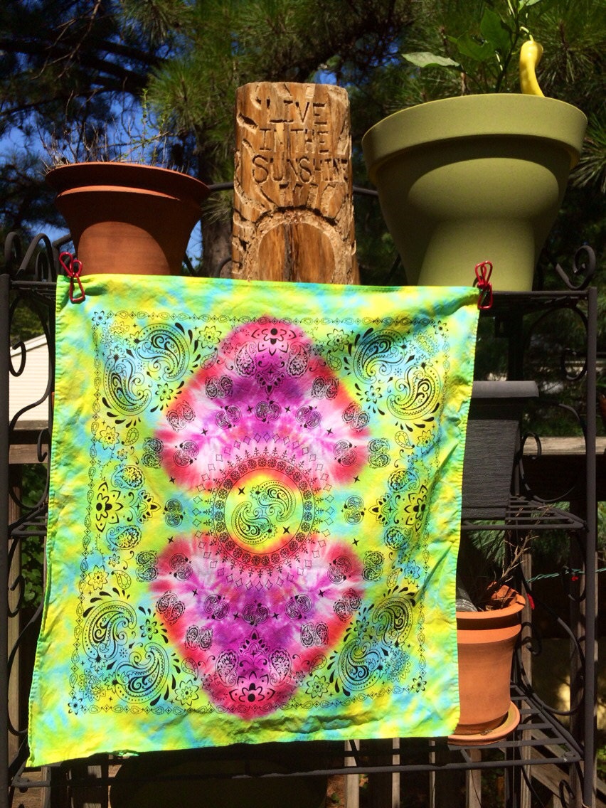 Tie Dye Bandana Hippie Room Decor Tie Dye Wall by missioncatnip