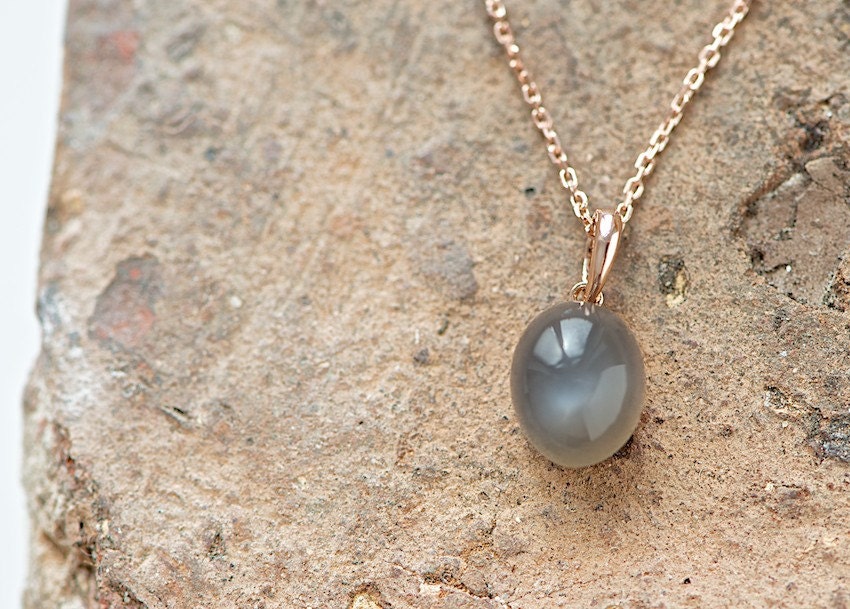 Rosé gold necklace with Moonstone pendant by lebenslustiger