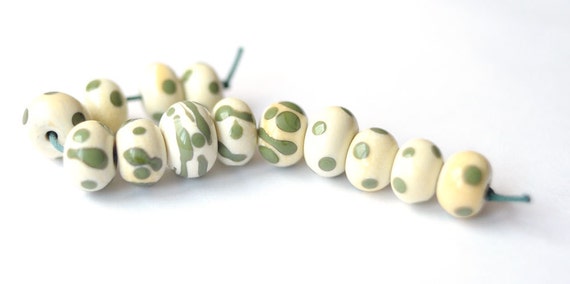 13 Beads - Ivory Olive Dotted - Handmade Glass Lampwork Bead