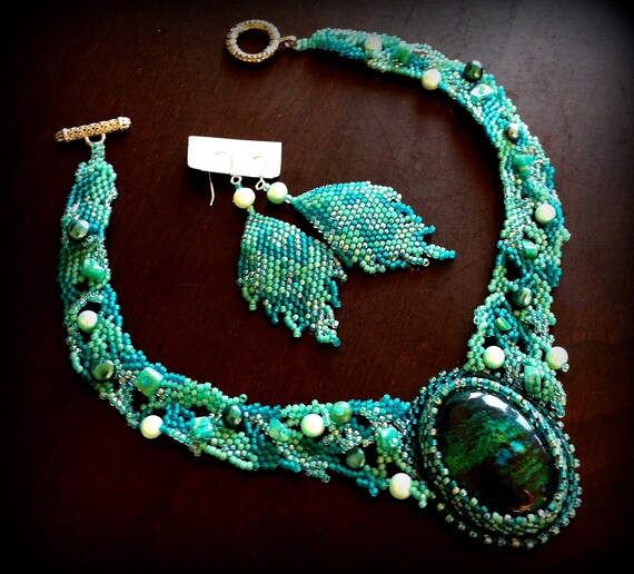 Beaded free form jewelry set with chrysocolla malachite