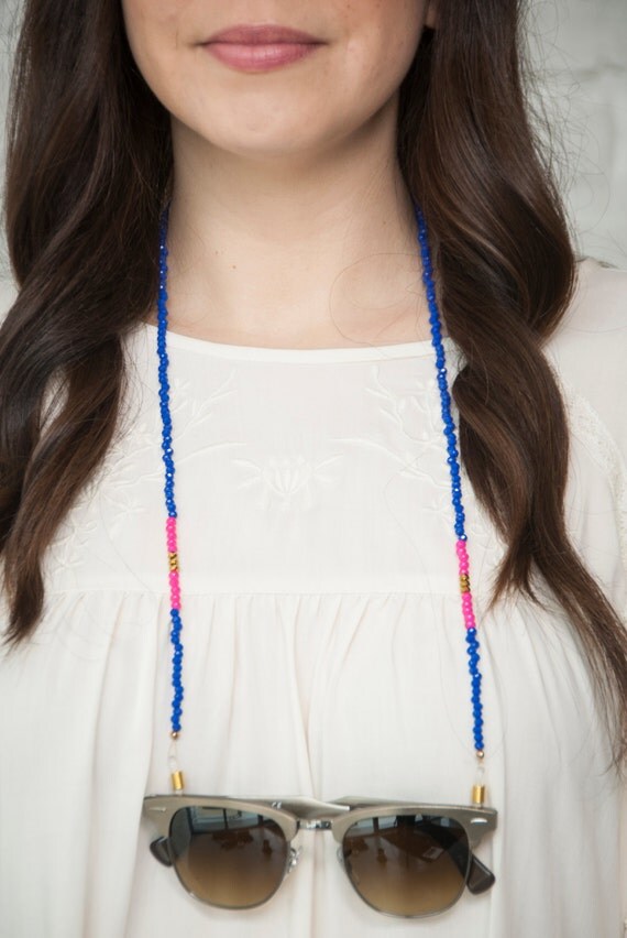 how to wear croakies