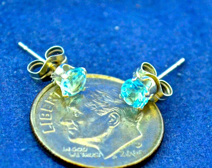 Topaz Sterling Studs, Small 4mm Round, Swiss Blue, Natural E289