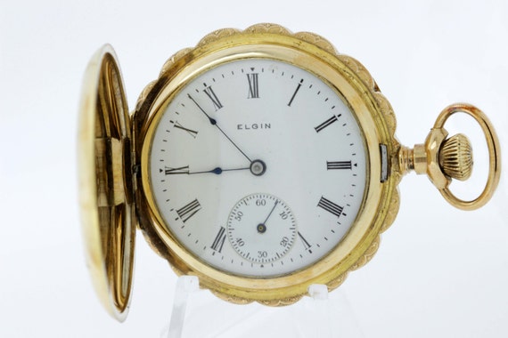 Gold Filled Elgin Flower Engraved Pocket Watch with Scalloped