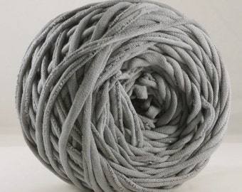 T-shirt Yarn - Gray Tshirt Yarn - Grey T-shirt Yarn - Jersey Yarn - Chunky Yarn - 60 Yards - Gray Cotton Yarn - Hand dyed - Tshirt yarn