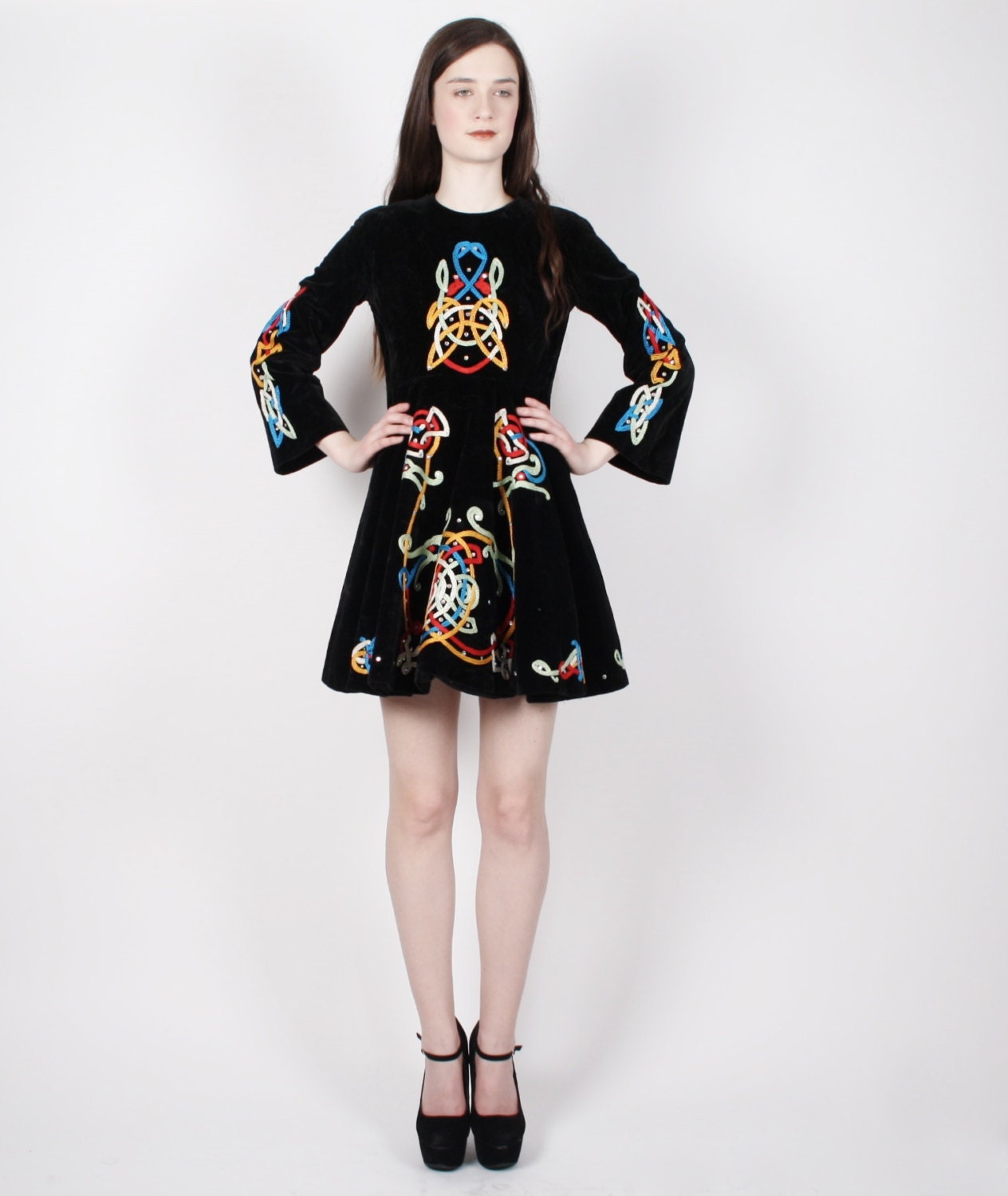 Vintage Irish Dance Dress Irish Dance Costume Black by aiseirigh