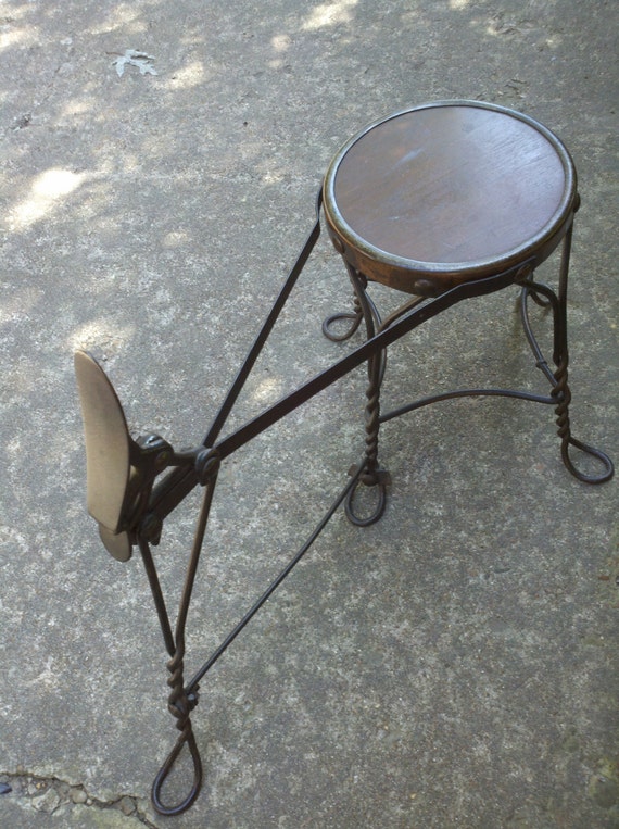 stool fitting shoe Shoe Shoe Twisted Antique Stool Iron Black Shine Shine Stand