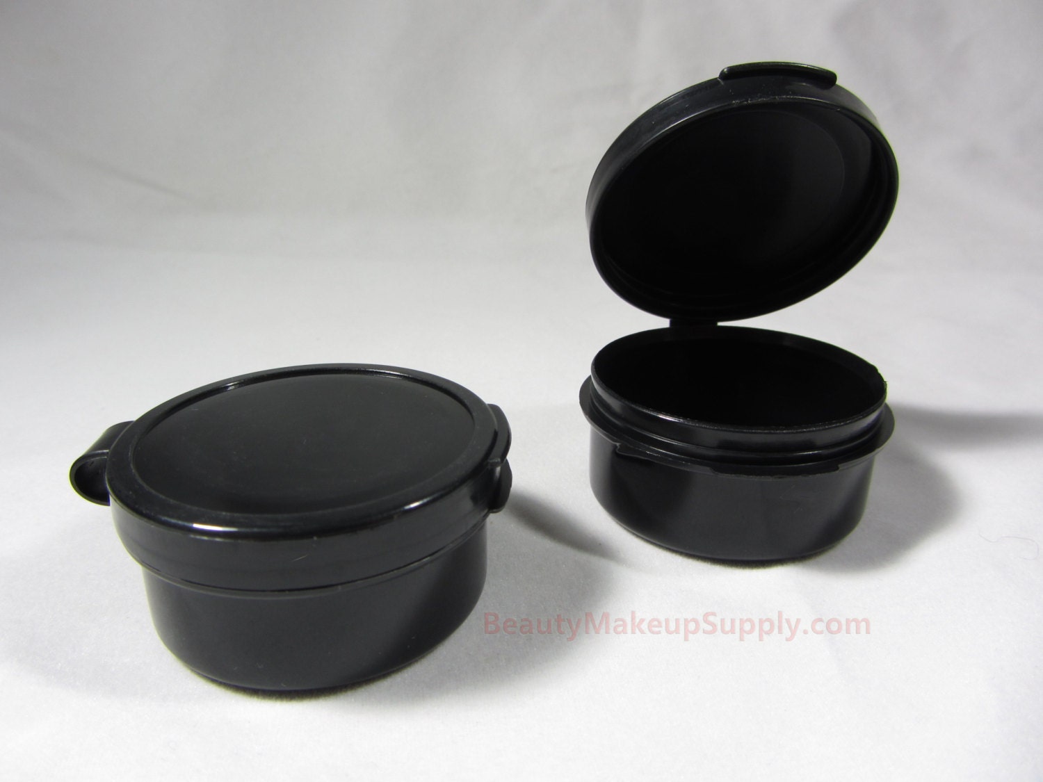 100 Beauty Container Wholesale Plastic Hinged Cosmetic Jars w/