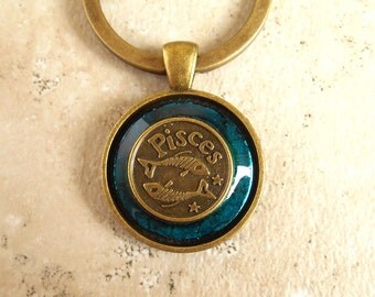 ... - Unique Keychain - Birthday - Astrological Sign - Boyfriend Gift