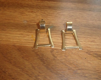 vintage clip on earrings goldtone dangles