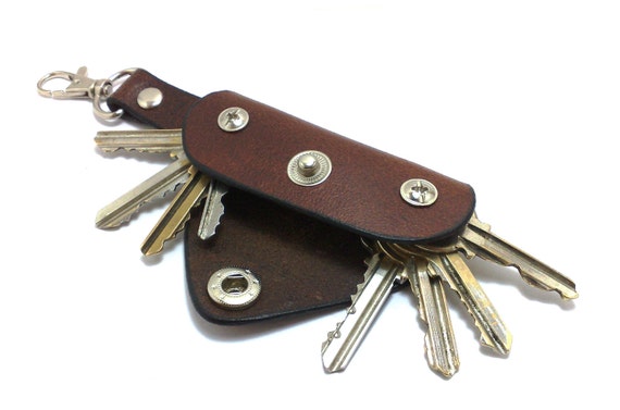 Extremely convenient keychain key holder from brown cowhide. Holds 4-8 regular keys, free monogramming , personalized/ belt hanger