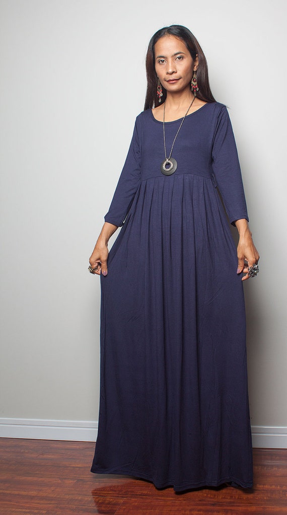 Maxi Dress with 3/4 Sleeves / Long Navy Blue Dress : Autumn