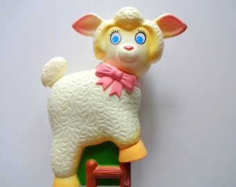 Vintage Musical Lullaby Lamb Crib Toy 1982