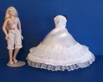 1/12 Scale Dollhouse Miniature Wedding Dress