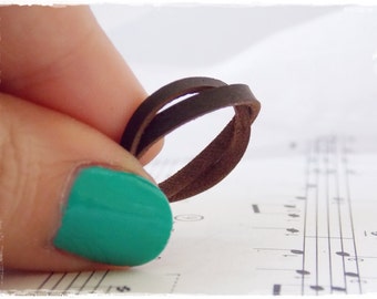 Braided Ring, Irish Celtic Ring, Elven Leather Ring, Rustic Leather Band, Nordic Leather Ring, Tribal Brown Ring, Dainty Jewelry, Wicca Ring
