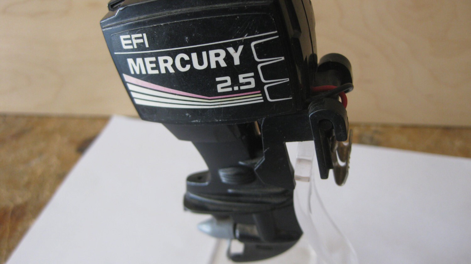 Toy Outboard Motor Mercury EFI 2.5 With Stand collectible