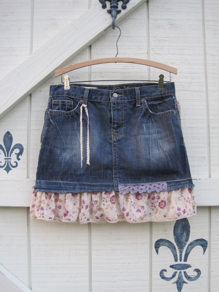 Denim mini cowgirl skirt denim mini skirt S denim by ShabyVintage