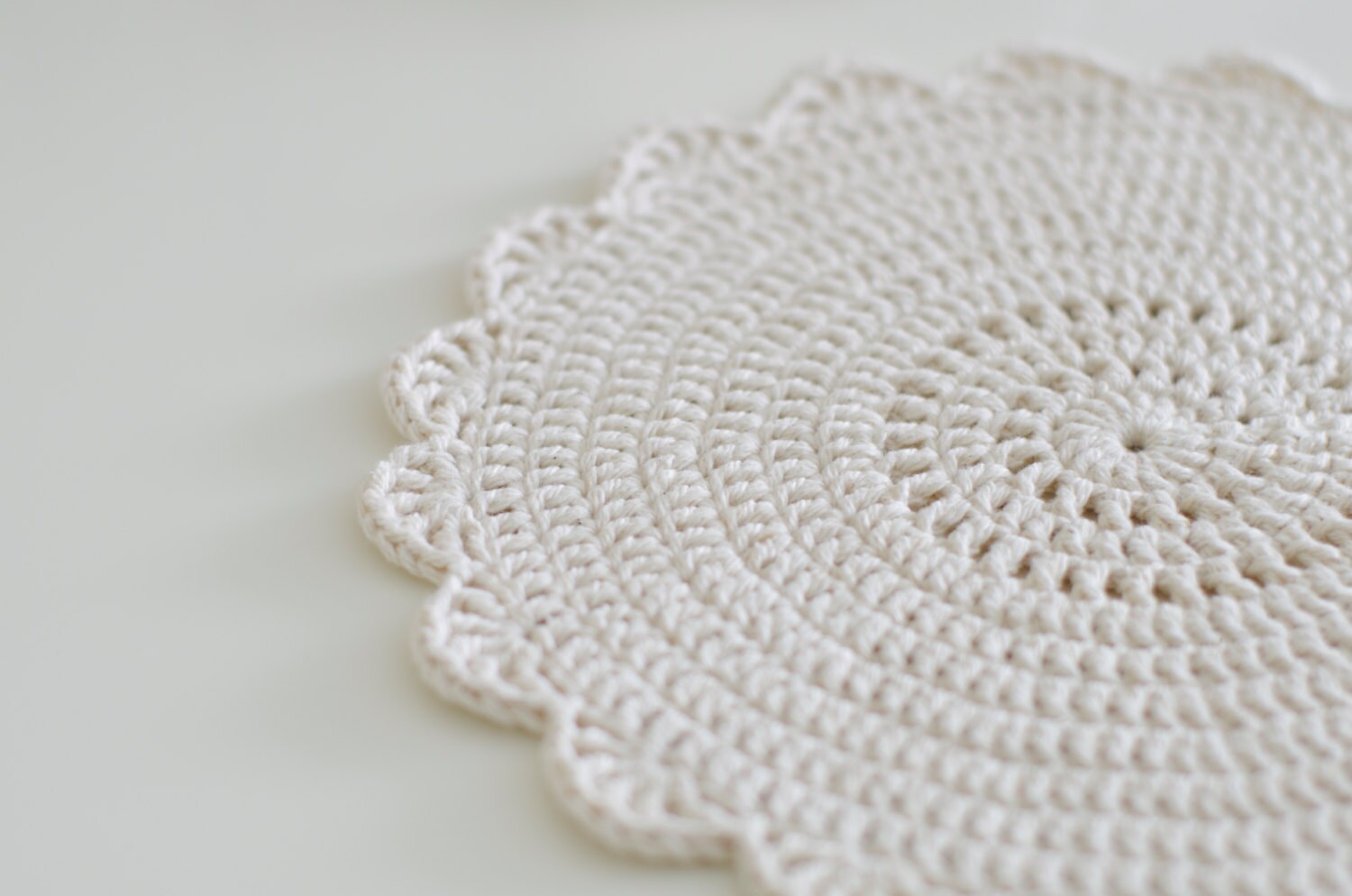Crochet Pattern Pack Scallop Edge Placemat and Coasters