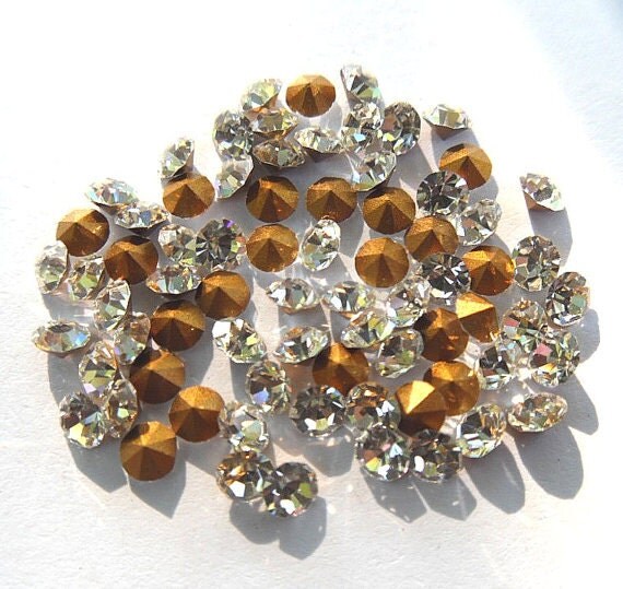 72 Crystal 26pp Vintage Swarovski Round RhinestonesLoose