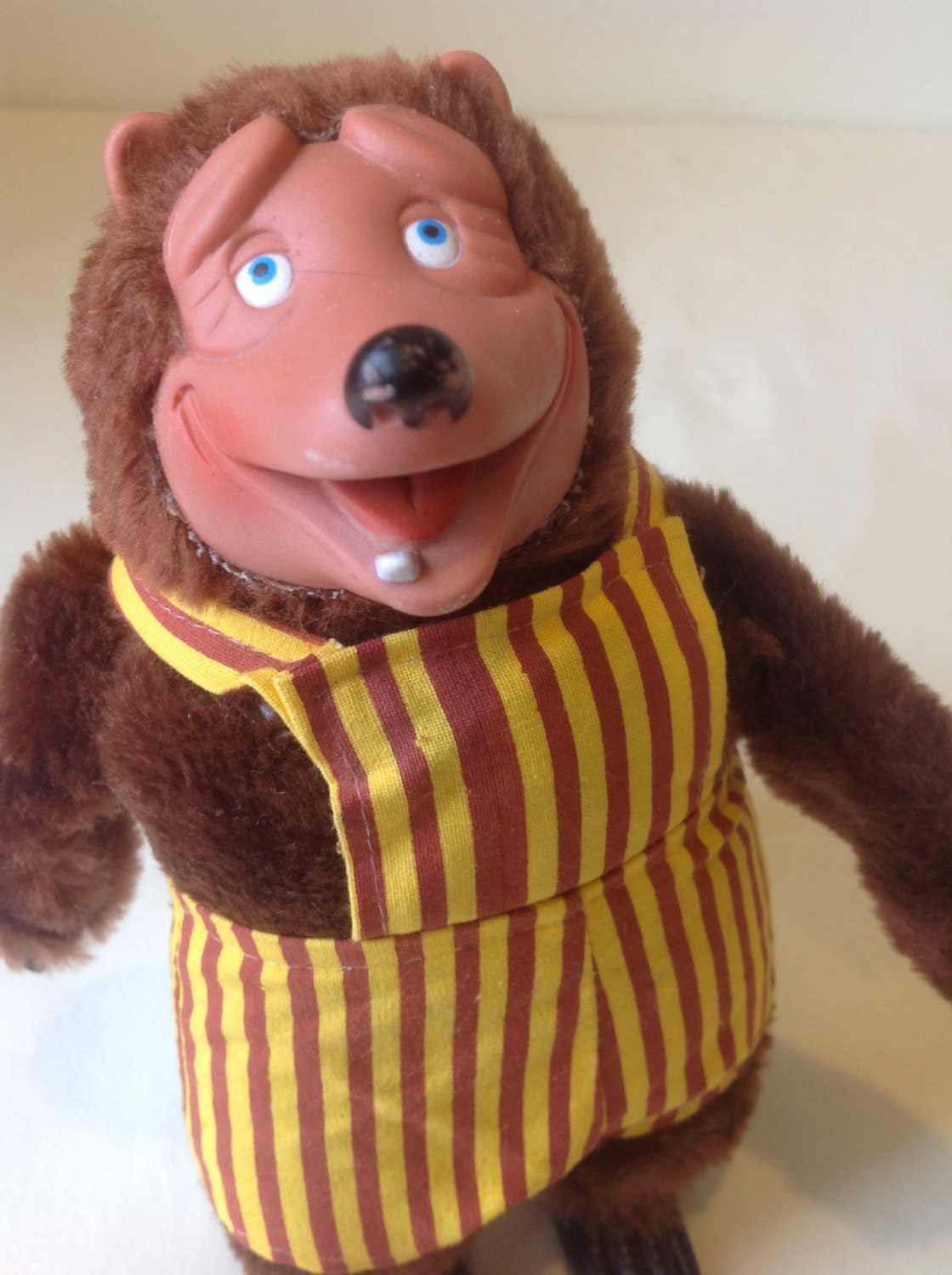 showbiz pizza place plush